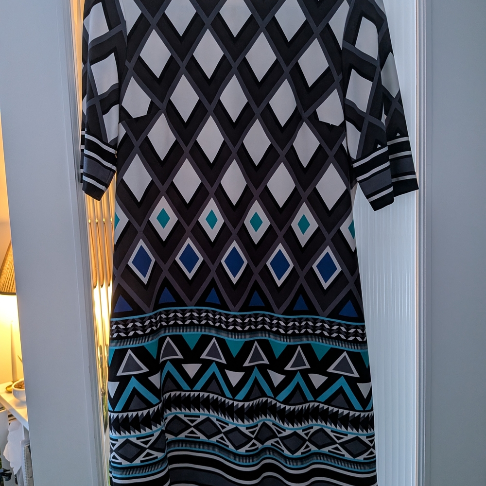 Eliza J Black and Blue Geometric Long Sleeve Dress